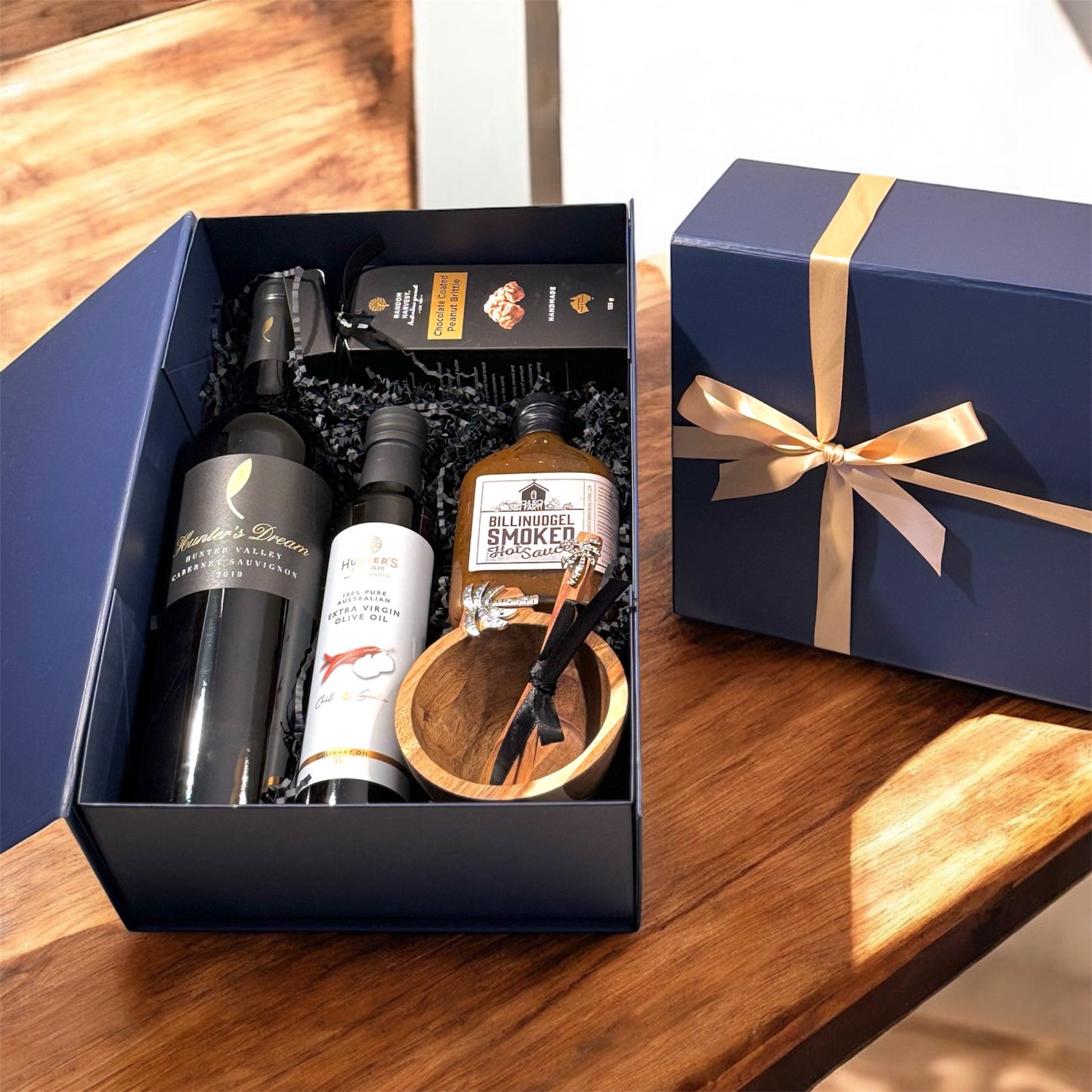 Shiraz & Spice Settlement Hamper